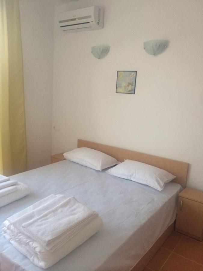 Guest Rooms Venera Primorsko Eksteriør billede