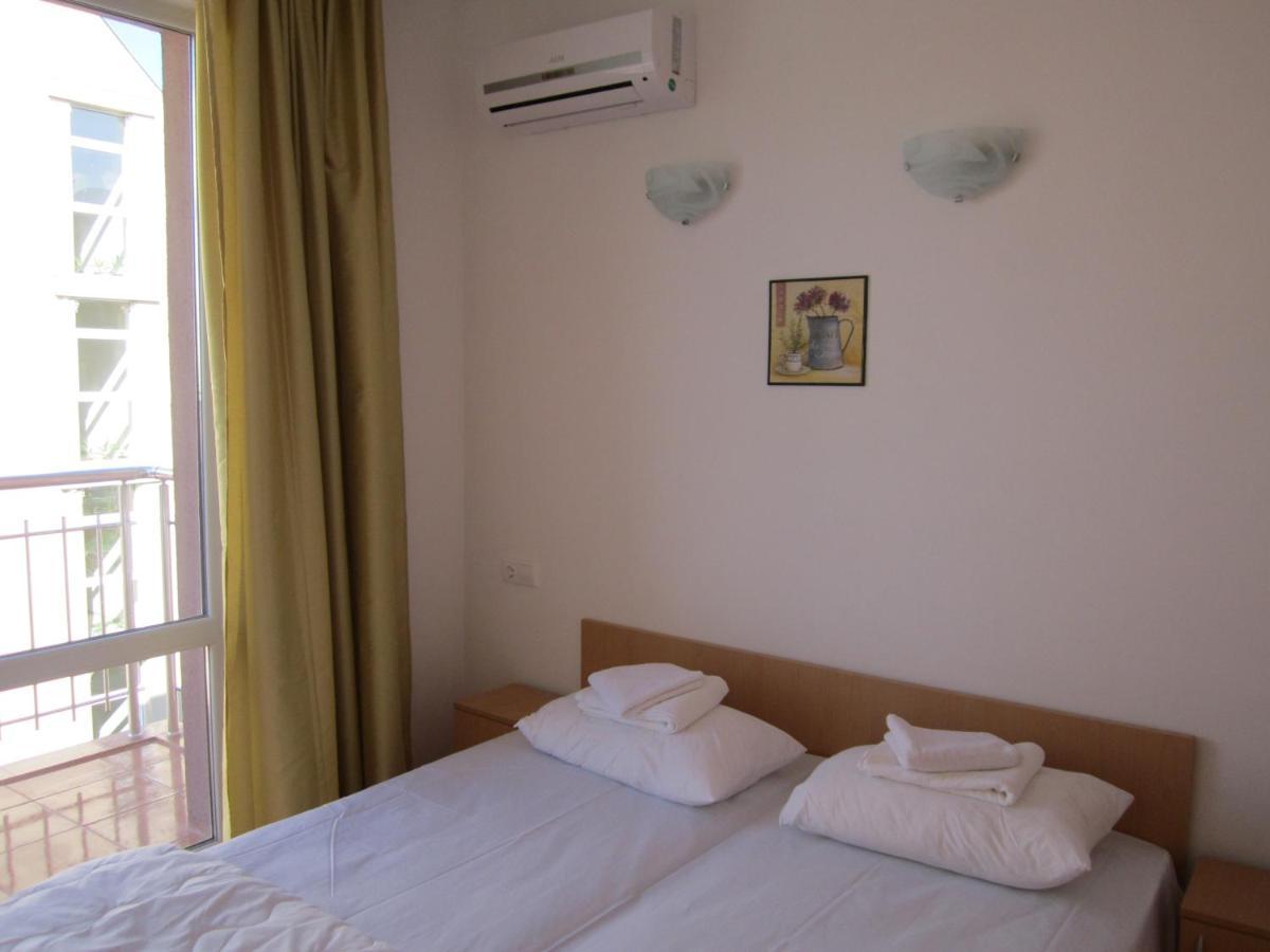 Guest Rooms Venera Primorsko Eksteriør billede